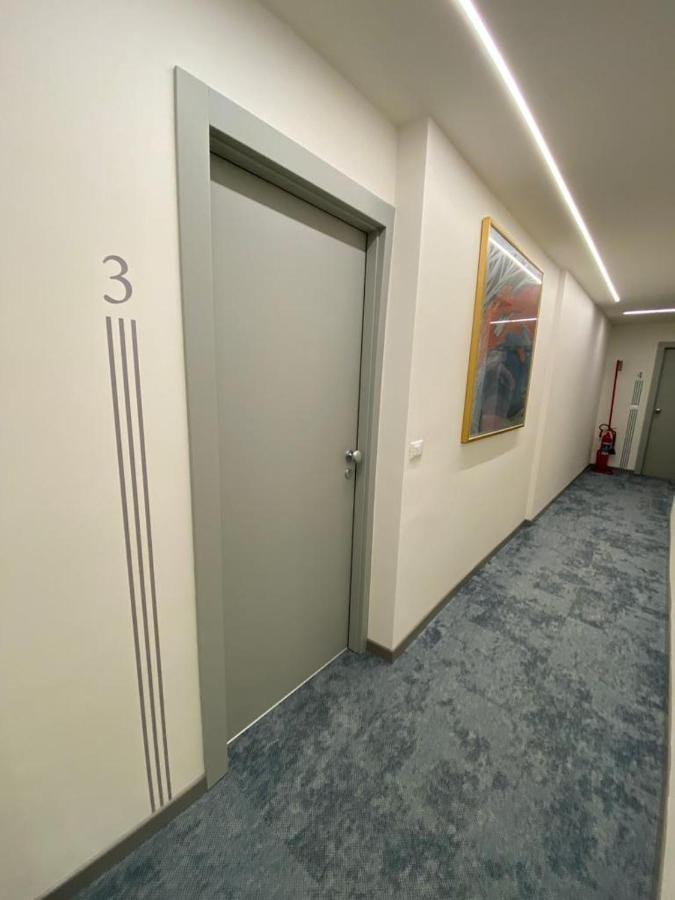 Foresteria Dansi Varese Exterior photo